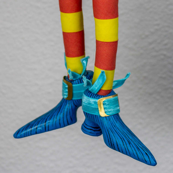 Wem gehören diese lustigen Schuhe? Natürlich Zilly, der Zauberin!