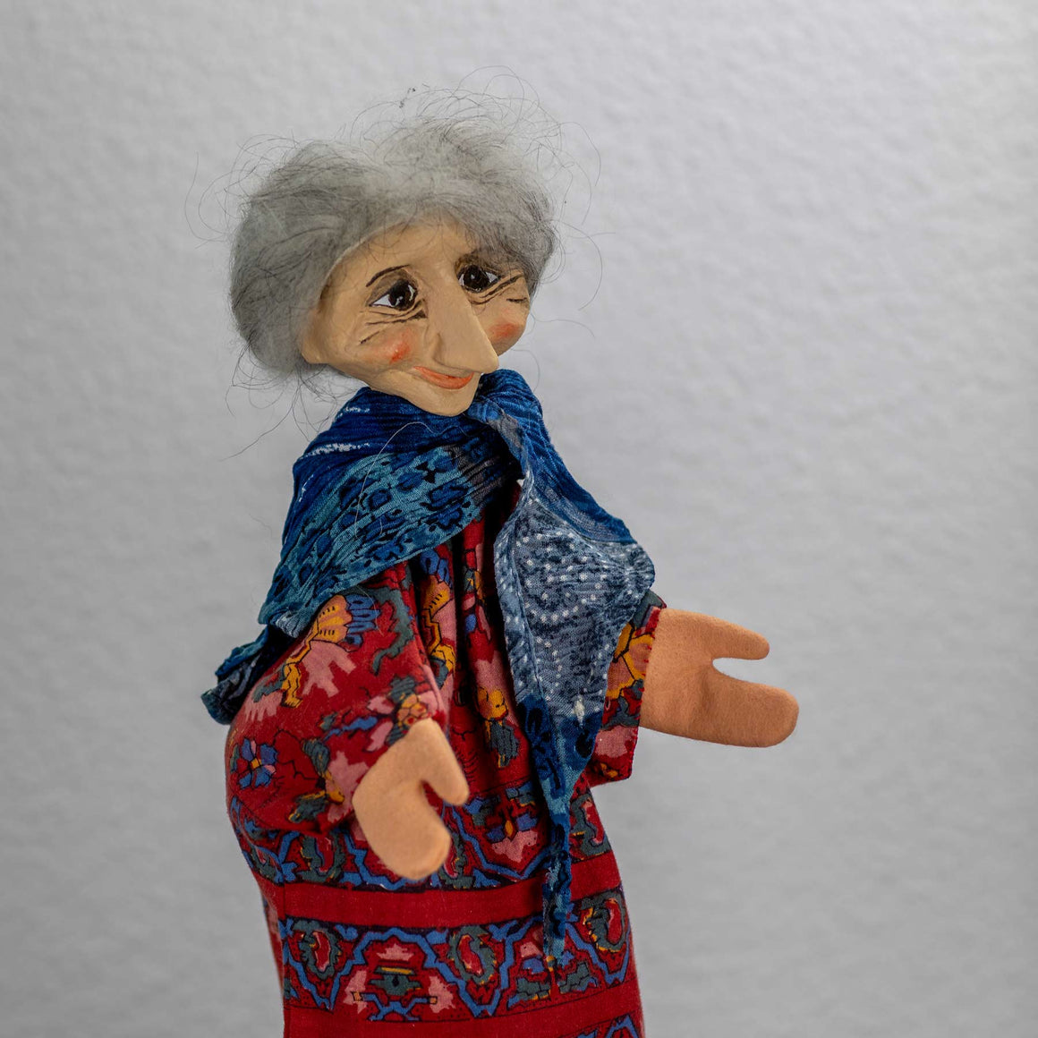 Handpuppen - normalgrosse Hände - Grossmutter H36031